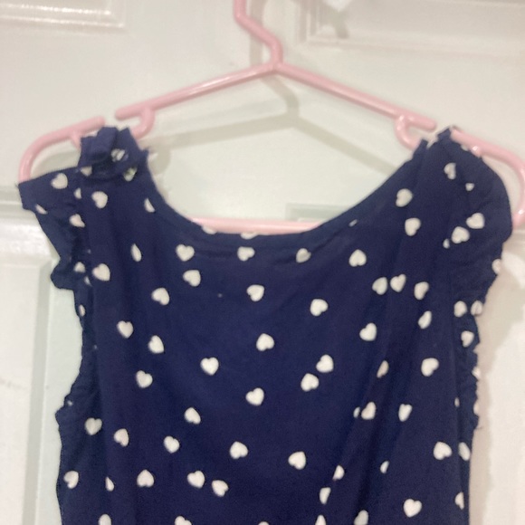 H&M’s girls navy and white heart jumper size 5/6. - Picture 4 of 6